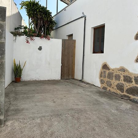 Santa Maria de Guia de Gran Canaria Villa Canaria Piscina Jacuzzi Jardin מראה חיצוני תמונה