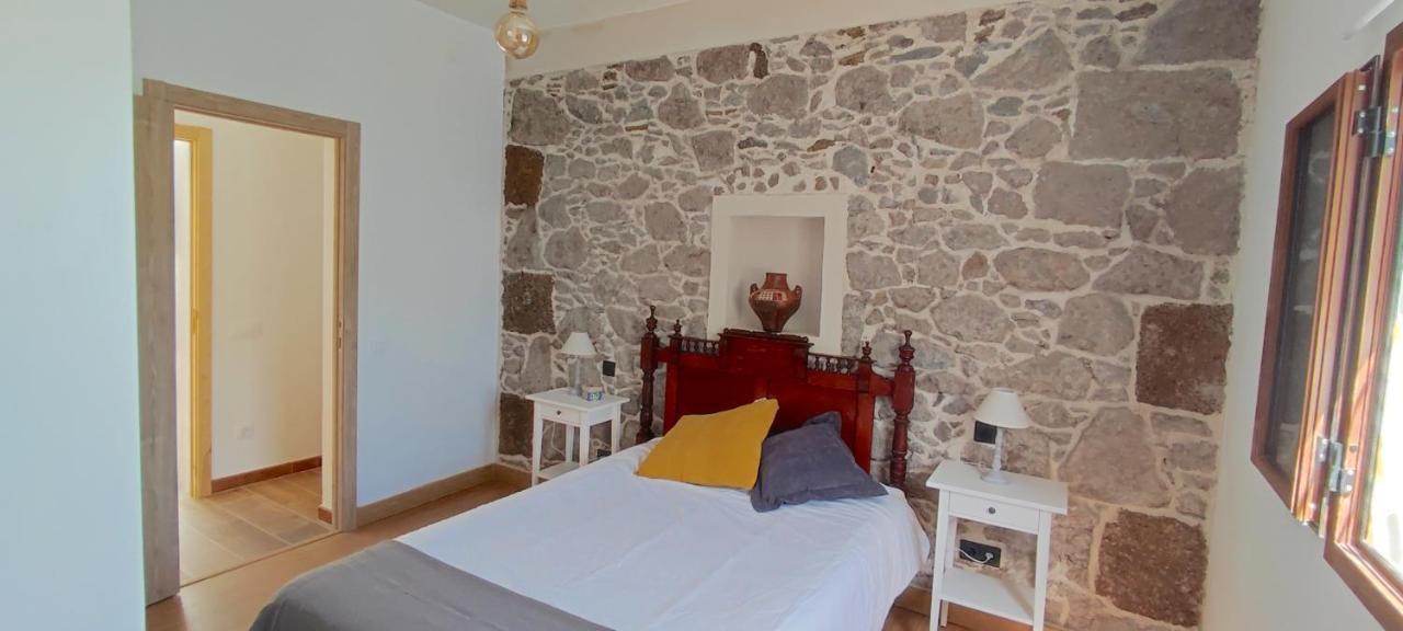 Santa Maria de Guia de Gran Canaria Villa Canaria Piscina Jacuzzi Jardin מראה חיצוני תמונה